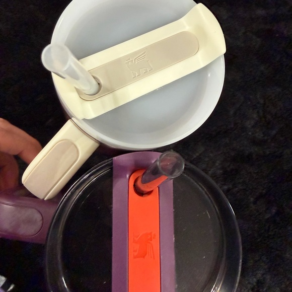 Stanley Tumbler Set in Purple and rose gold - Picture 3 of 5